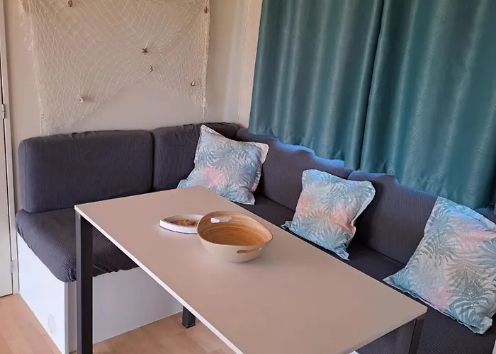 Mobilhome Sea And Sun Aldeamento Turístico Pakoštane