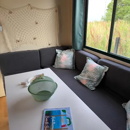 Mobilhome Sea And Sun База отдыха